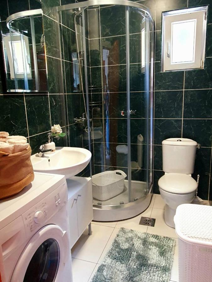 Apartment Macic Dub I コトル エクステリア 写真